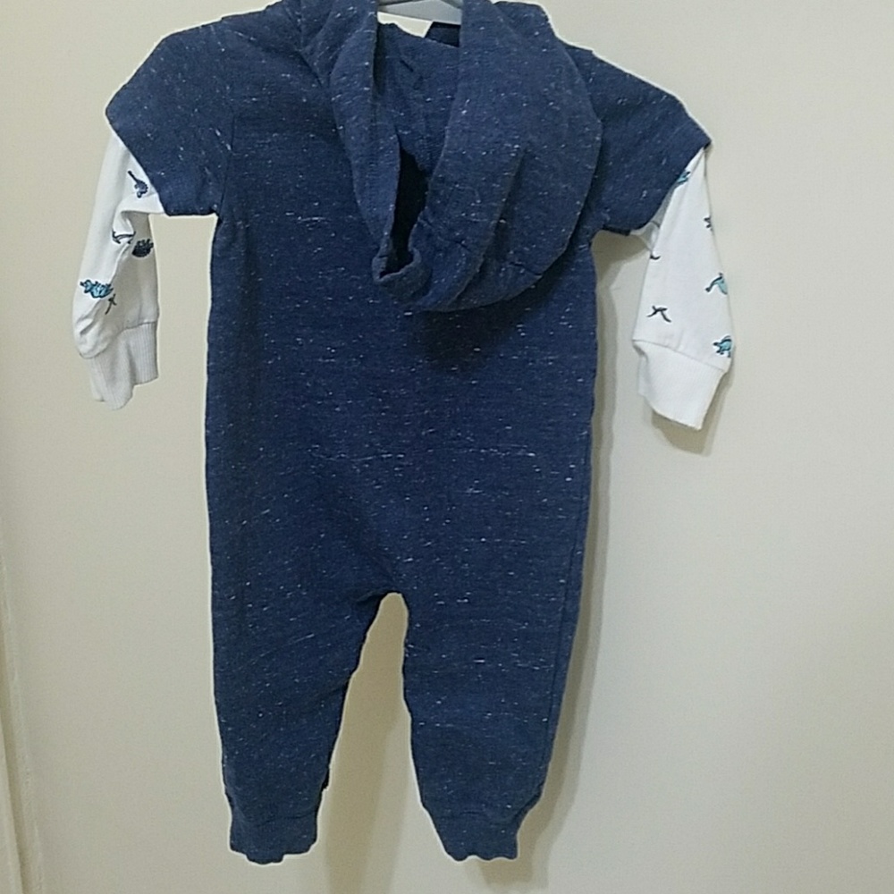 baby boy hooded onesie - Picture 2 of 2